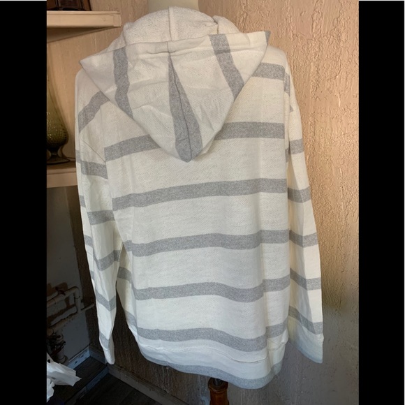 Striped Hoodie - Picture 4 of 4